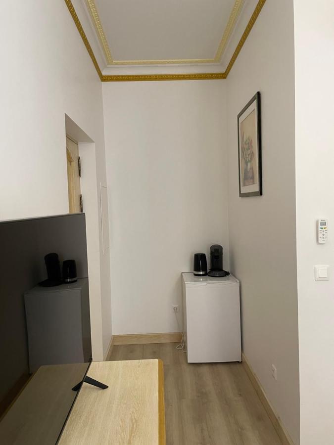 Chambre A Baldaquin Maison De L'Eglise Du Couvent นาร์บอนน์ ภายนอก รูปภาพ