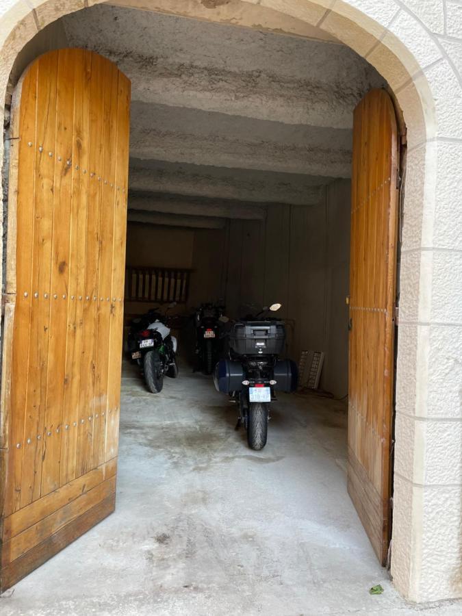 Chambre A Baldaquin Maison De L'Eglise Du Couvent นาร์บอนน์ ภายนอก รูปภาพ