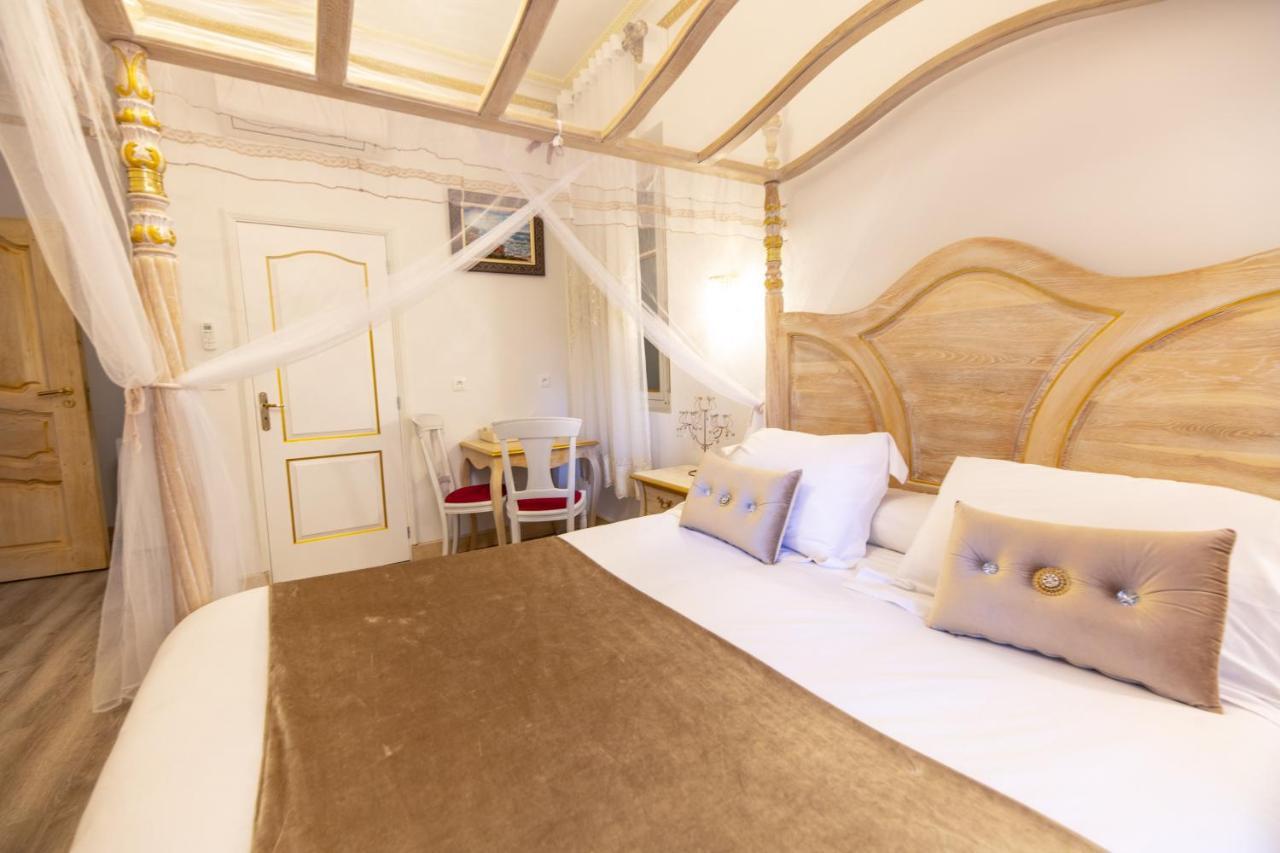 Chambre A Baldaquin Maison De L'Eglise Du Couvent นาร์บอนน์ ภายนอก รูปภาพ