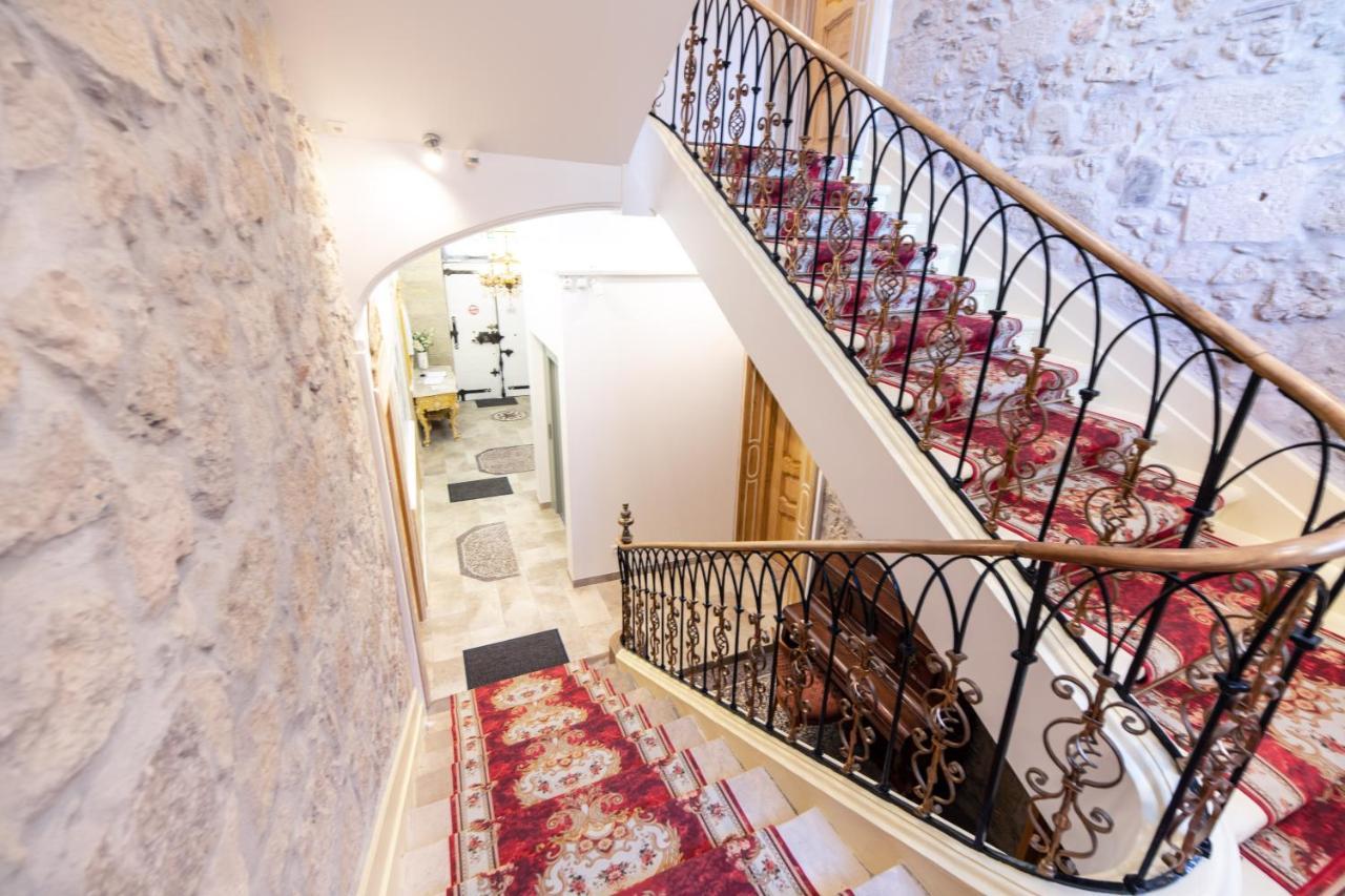 Chambre A Baldaquin Maison De L'Eglise Du Couvent นาร์บอนน์ ภายนอก รูปภาพ