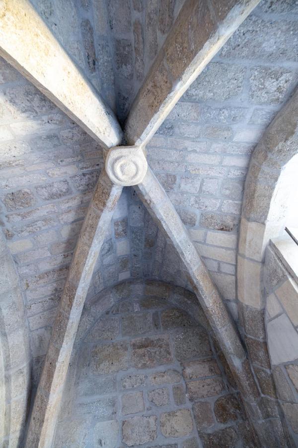 Chambre A Baldaquin Maison De L'Eglise Du Couvent นาร์บอนน์ ภายนอก รูปภาพ